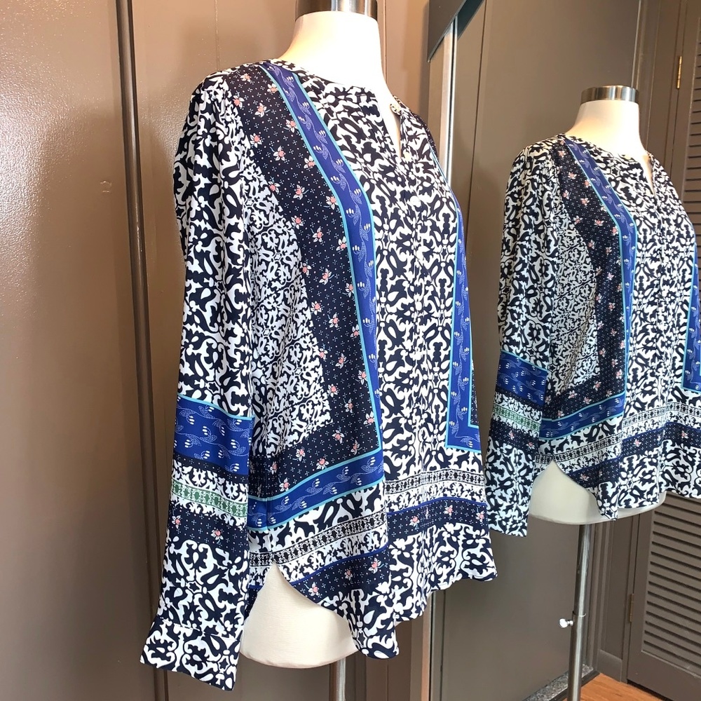 🚫SOLD! NWOT I•LOFT•I Ann Taylor Half Button Print - Picture 3 of 8